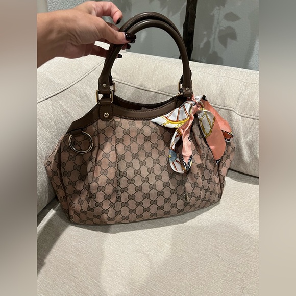 GUCCI SUKEY AUTHENTIC Pink w COA, beautiful VINTAGE bag and can be worn as is ποΈ - Picture 2 of 16